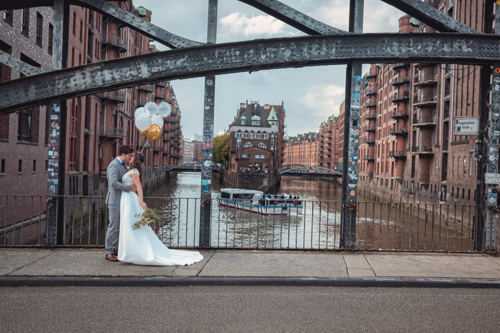 Mika & Manu – Brautpaar in der Speicherstadt Hamburg