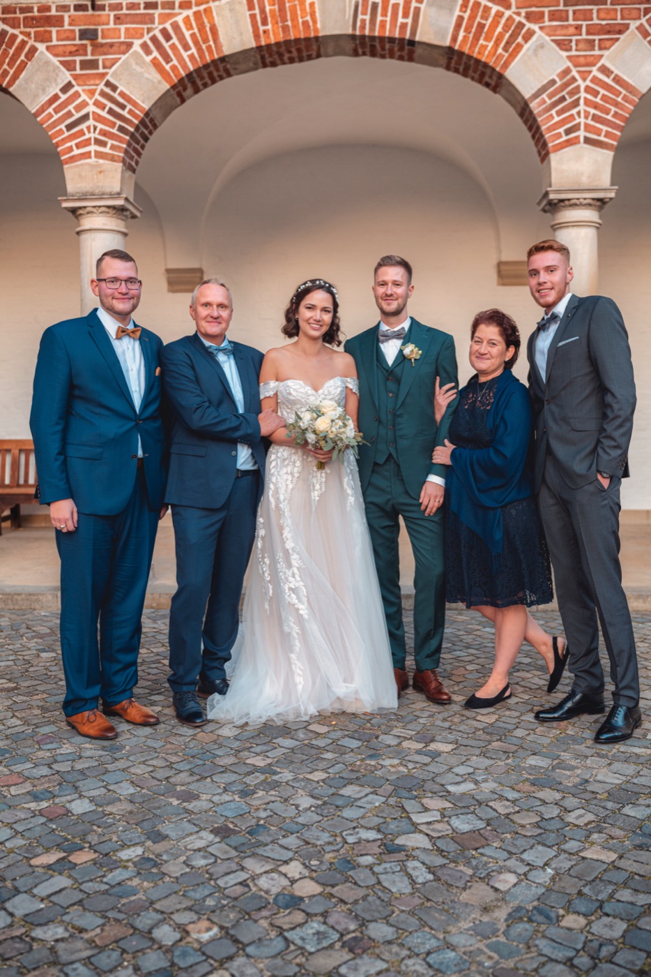 Lustige Gruppenfotos bei der Hochzeit