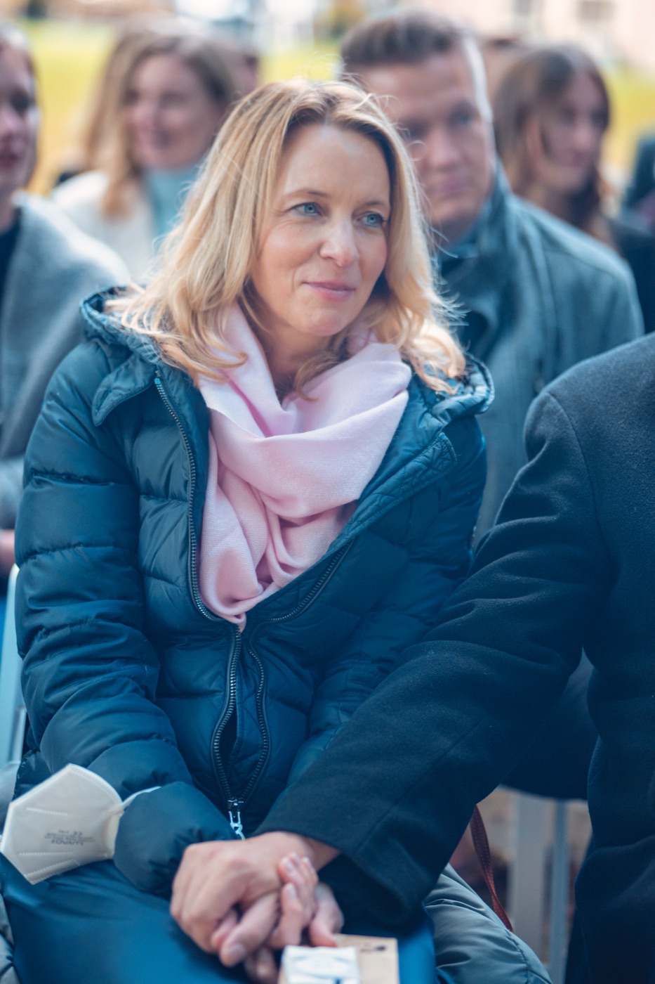 Freie Trauung im Schlosspark – natürliche Hochzeitsfotografie